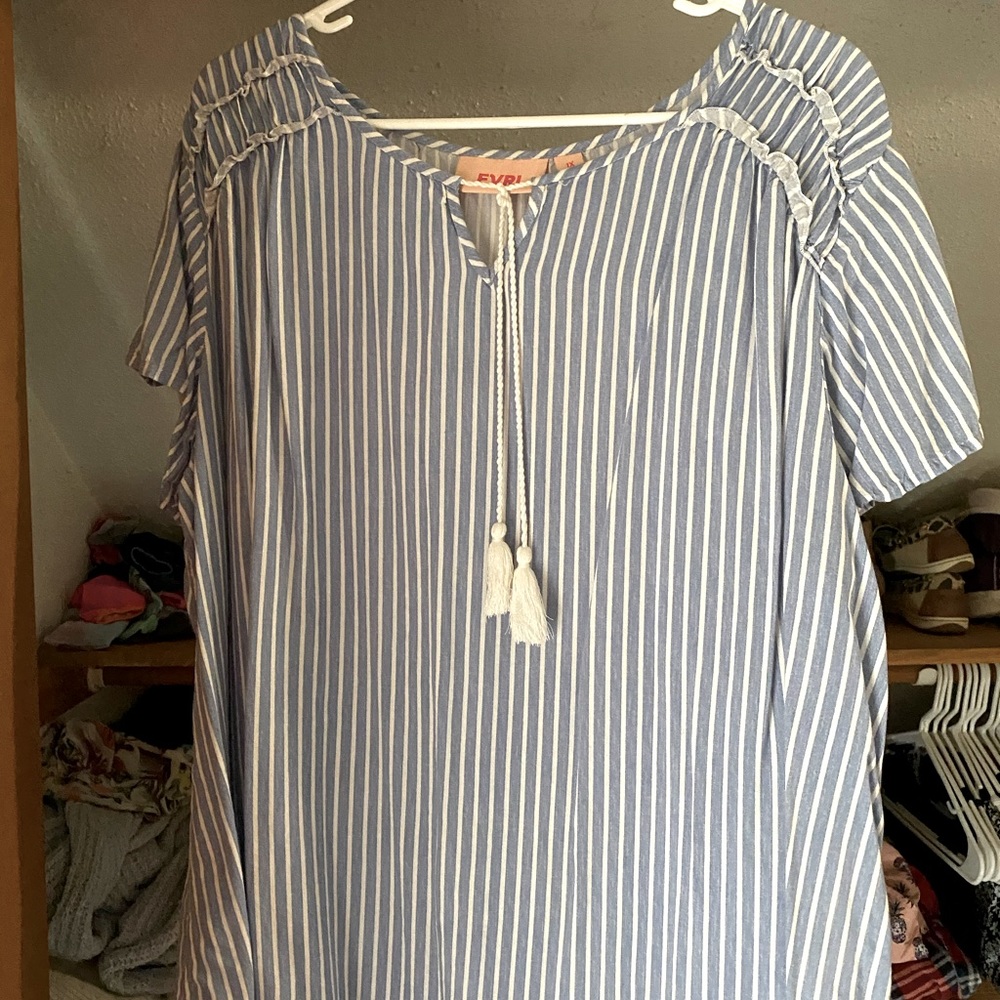 COPY - Evri 1x shirt!